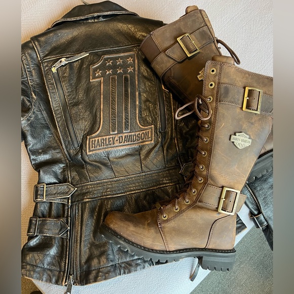 Harley Davidson Belhaven boots Size 7 in brown w/antique gold hardware. - Picture 12 of 12